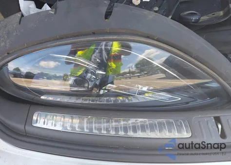 2022 Porsche Macan из США, поврежденный, VIN WP1AA2A56NLB01975